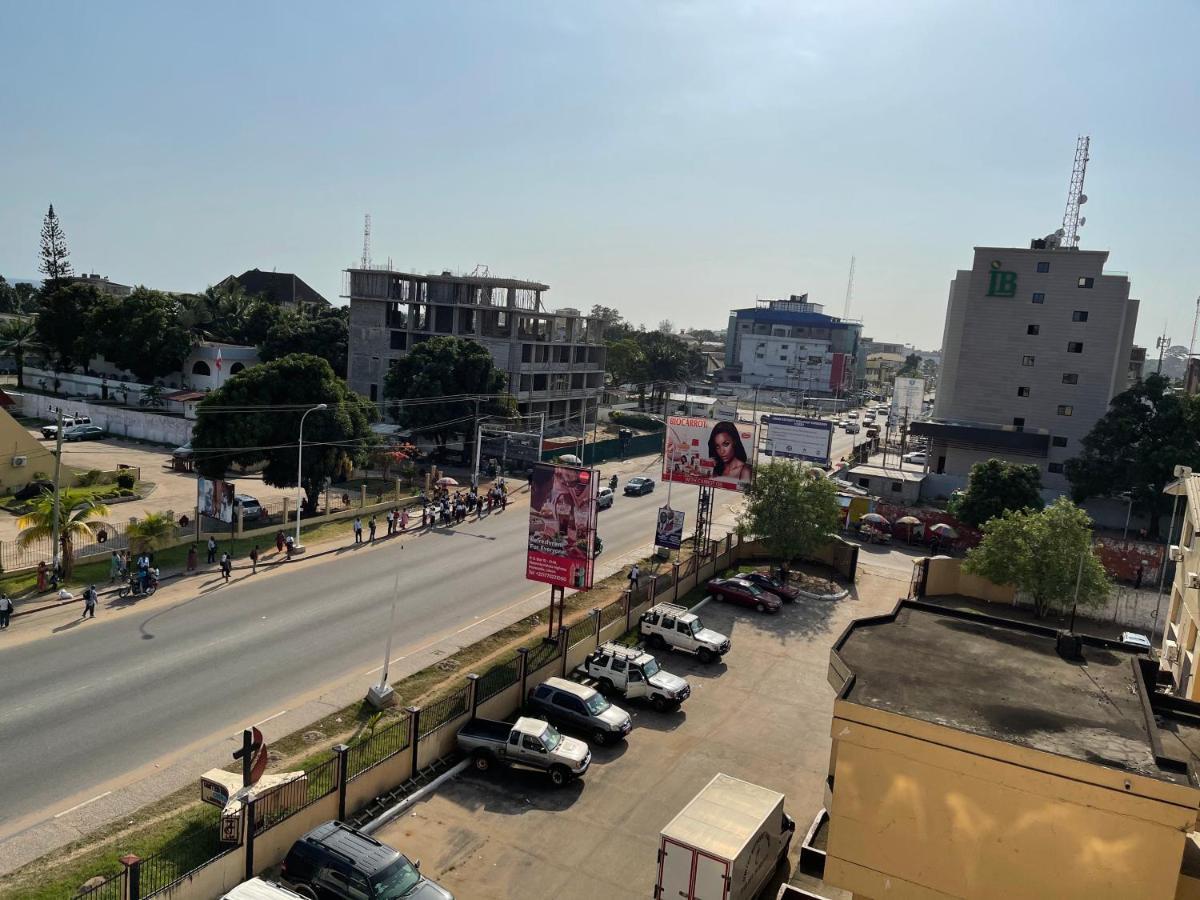 Boulevard Palace Hotel Monrovia Eksteriør bilde